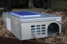 Load image into Gallery viewer, Humane Poison Free Rat Trap