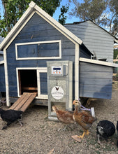 Load image into Gallery viewer, 10kg (Small) Automatic Chicken Feeder- Auto10
